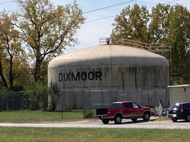 Officials on Sept. 16, 2024, marked the completion of a water main replacement project in Dixmoor. (Mike Nolan / Daily Southtown)