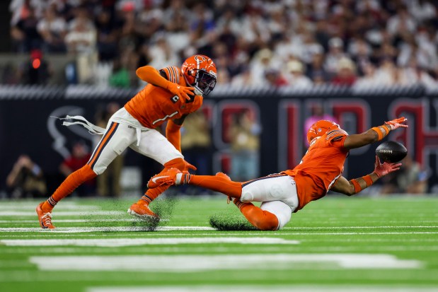 Bears cornerback Kyler Gordon almost makes an interception during the third quarter against the Texans at NRG Stadium on Sept. 15, 2024, in Houston. (Armando L. Sanchez/Chicago Tribune)