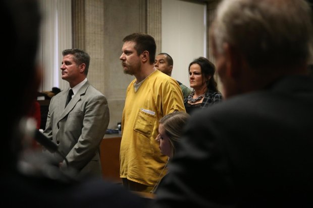 Former Chicago police officer Jason Van Dyke and his attorney Daniel Herbert attend his sentencing hearing at the Leighton Criminal Court Building on Jan. 18, 2019. (Antonio Perez/Chicago Tribune)