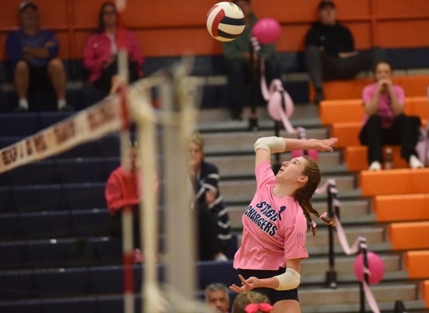 Stagg's Katriana Zumerchik (1) goes up for a kill against Richards during a nonconference match Wednesday, Oct. 2, 2024 in Palos Hills, IL. (Steve Johnston / Daily Southtown)