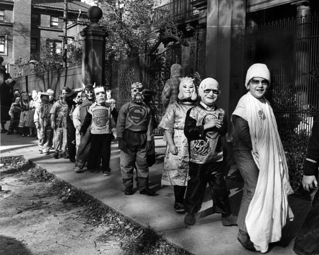 Children participate in the annual Bateman Elementary School Halloween parade in October 1965. (Chicago Tribune historical photo)