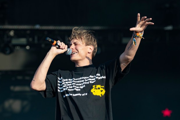 Lyrical Lemonade founder Cole Bennett speaks at Lyrical Lemonade Summer Smash at Douglass Park on Sunday Aug. 22, 2021. (Vashon Jordan Jr. / Chicago Tribune)