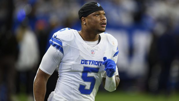 Lions running back David Montgomery warms up on the field before a game against the Colts on Nov. 24, 2024, in Indianapolis. (AP Photo/Zach Bolinger)