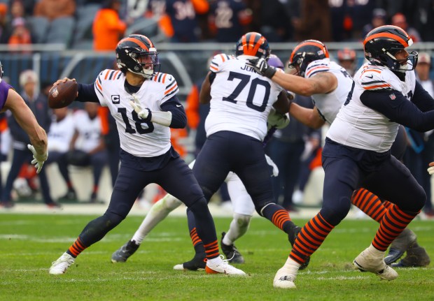 Bears quarterback Caleb Williams throws in the 4th quarter during a game against the Vikings on Nov. 24, 2024. (Stacey Wescott/ Chicago Tribune)