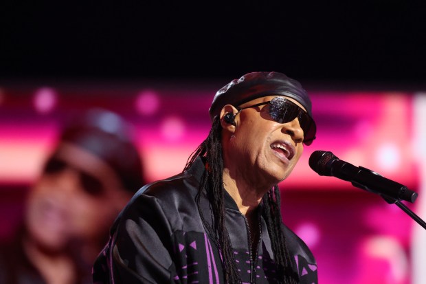 Stevie Wonder performs Aug. 21, 2024, during the Democratic National Convention at the United Center. (Brian Cassella/Chicago Tribune)