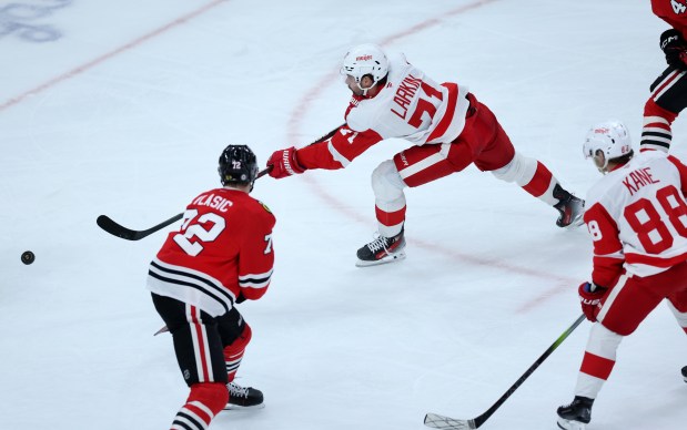 Red Wings center Dylan Larkin shoots and scores in the second period against the Blackhawks on Nov. 6, 2024, at the United Center. (Chris Sweda/Chicago Tribune)