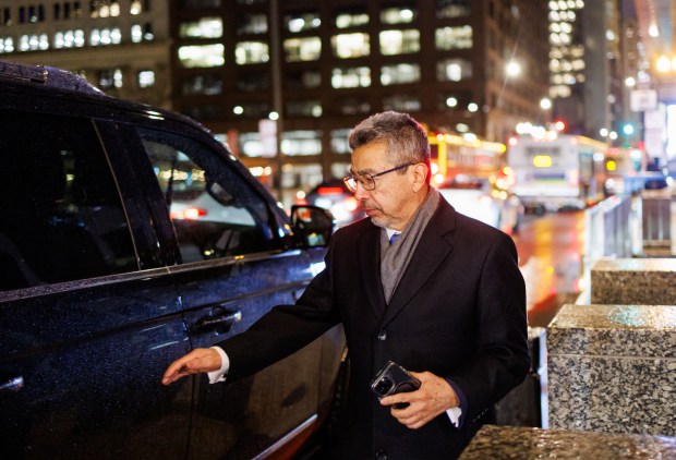 Former Chicago Ald. Daniel Solis leaves the Dirksen U.S. Courthouse after testifying in the trial of Michael Madigan, Nov. 21, 2024. (Armando L. Sanchez/Chicago Tribune)