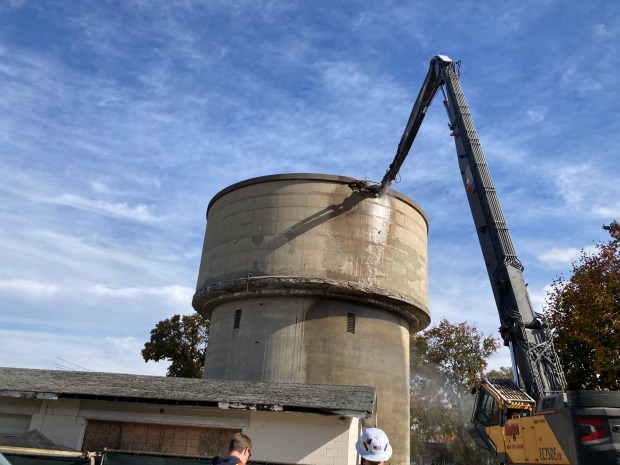 Built in 1943, this Waukegan water tower is being demolished. (Steve Sadin/For the Lake County News-Sun)