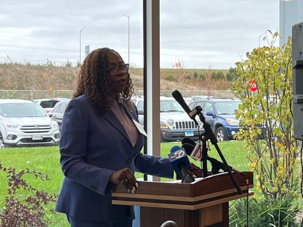 Matteson Mayor Sheila Chalmers-Currin speaks Nov. 6, 2024, at the ribbon-cutting ceremony for 4Front Ventures' cannabis cultivation facility in Matteson. (Samantha Moilanen/Daily Southtown)