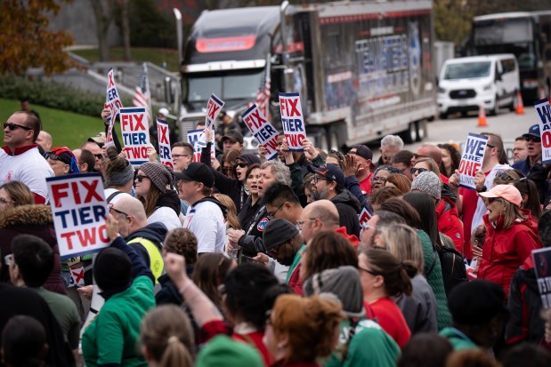 Illinois public employees rally for reform of the "Tier 2" level for pension system at the state Capitol in Springfield on Nov. 13, 2024. (E. Jason Wambsgans/Chicago Tribune)