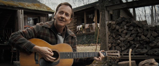 Edward Norton plays old-school, politically driven folk singer Pete Seeger in the Bob Dylan biopic "A Complete Unknown." (Searchlight Pictures)