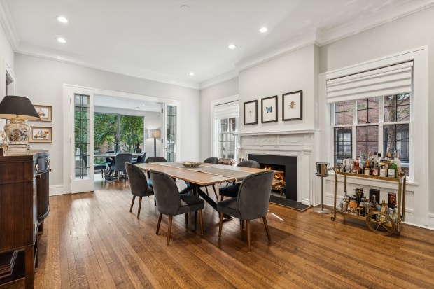 This six-bedroom, six-and-a-half-bath home in the Kenwood Historic District recently went on the market for almost $3.9 million. (VHT Studios)