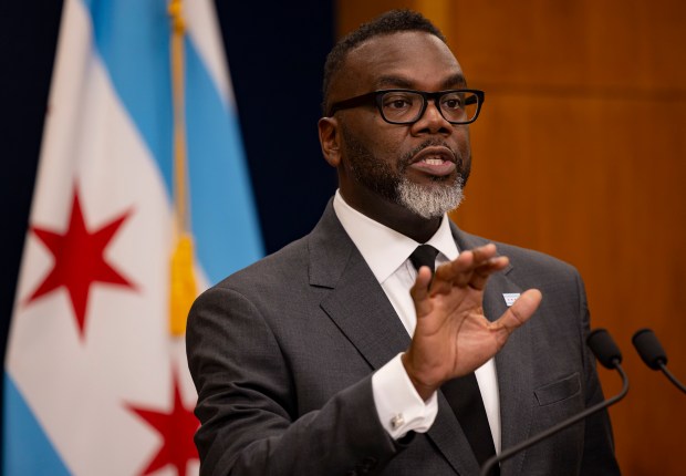 Mayor Brandon Johnson speaks during a news conference on Nov. 19, 2024, at City Hall. (Brian Cassella/Chicago Tribune)