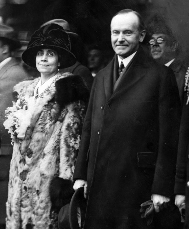 President Calvin Coolidge and First Lady Grace Coolidge posed for a Tribune photographer after they arrived in Chicago to attend a stock show in 1924. (Chicago Tribune historical photo)