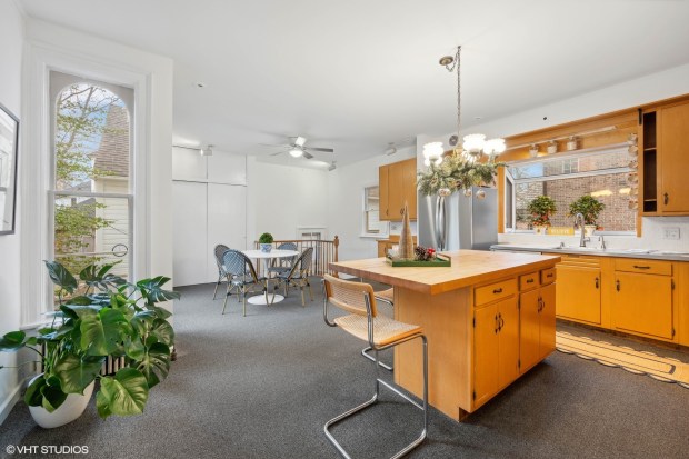 This four-bedroom Victorian house at 326 Ridge Ave. in Winnetka has a two-story coach house as well as a walk-up attic and an unfinished basement. (Petr Poliak, VHT)