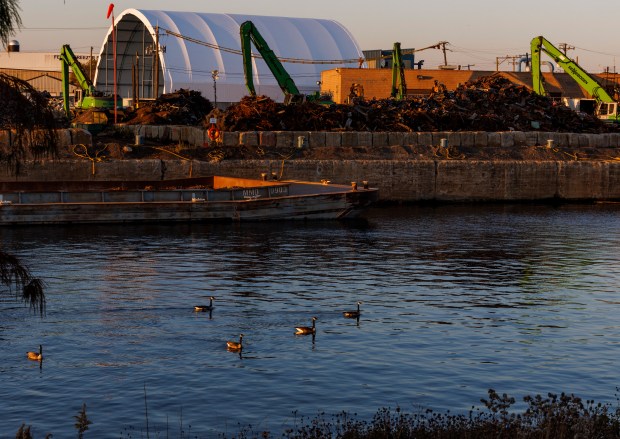 A scrap metal recycling facility owned by Sims Metal Management in the 2500 block of South Paulina Street along the South Branch of the Chicago River, Nov. 2, 2022. (Armando L. Sanchez/Chicago Tribune)