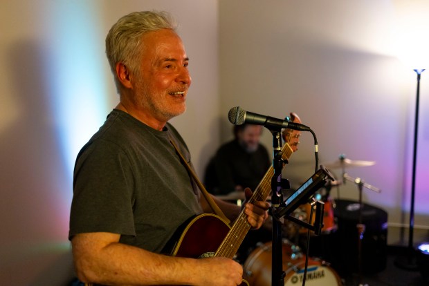 Jonathan Salem Baskin of Mortal Fools rehearses on Jan. 5, 2025, at Fort Knox Studios for a show adapting Homer's Odyssey. (Brian Cassella/Chicago Tribune)