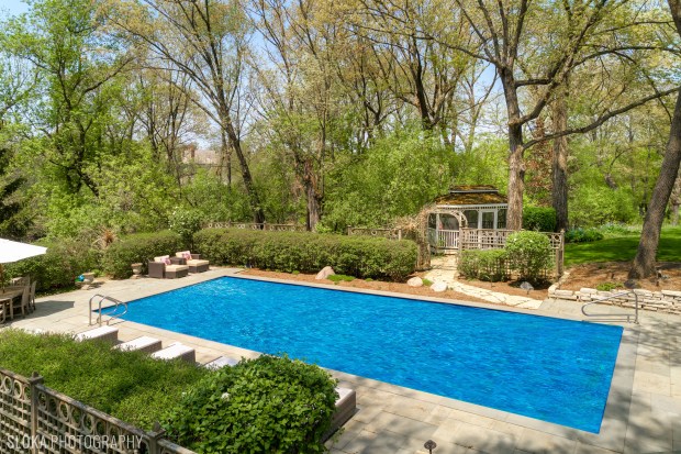 Barrington Hills 6-bedroom home with coach house, pool: $4.2M (Sloka Photography/VHT Studios)