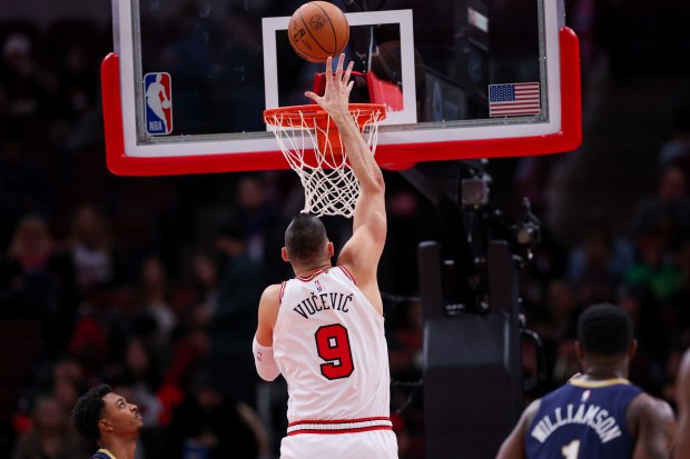 Chicago Bulls center Nikola Vucevic (9) goes up for a basket during the first period against the New Orleans Pelicans at the United Center Tuesday Jan. 14, 2025, in Chicago. (Armando L. Sanchez/Chicago Tribune)