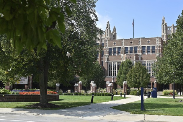 Evanston Township High School main building.(Victor Hilitski/for the Chicago Tribune)