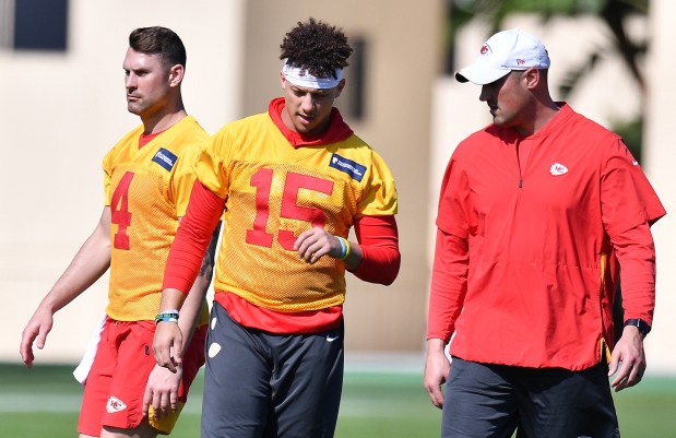 Chiefs quarterbacks coach Mike Kafka, a St. Rita graduate, talks with quarterback Patrick Mahomes during practice for the Super Bowl on Jan. 29, 2020, in Davie, Fla. (Mark Brown/Getty Images)