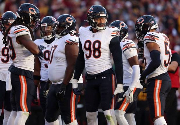 Defensive end Montez Sweat (98) and the Bears defense on Oct. 27, 2024, at Northwest Stadium in Landover, Md. (Brian Cassella/Chicago Tribune)