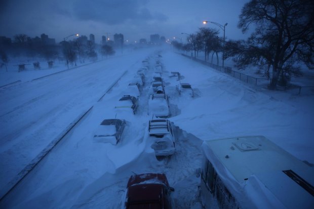 Abandoned vehicles sit along northbound Lake Shore Drive after a blizzard hit the area on Feb. 2, 2011. (E. Jason Wambsgans/ Chicago Tribune).