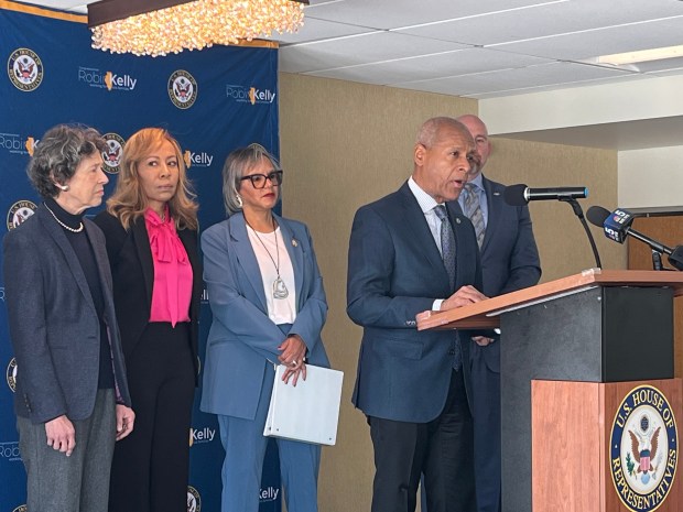 Hazel Crest Mayor Vernard Alsberry Jr. speaks on the potential impacts of policies ushered in by President Donald Trump for the south suburbs during a news conference Feb. 20, 2025. (Olivia Stevens/Daily Southtown)