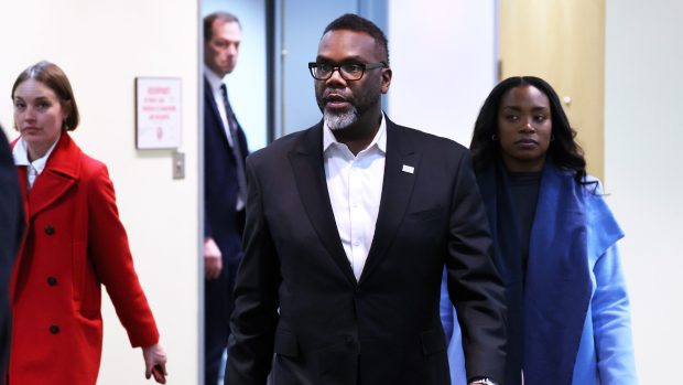 Chicago Mayor Brandon Johnson arrives at the Harold Washington Library Center on Feb. 4, 2025, for his inaugural "Lakeside Chat." (Terrence Antonio James/Chicago Tribune)