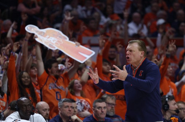 Illinois coach Brad Underwood yells after a foul call against his team in the first half against Michigan State at the State Farm Center on Feb. 15, 2025, in Champaign. (John J. Kim/Chicago Tribune)