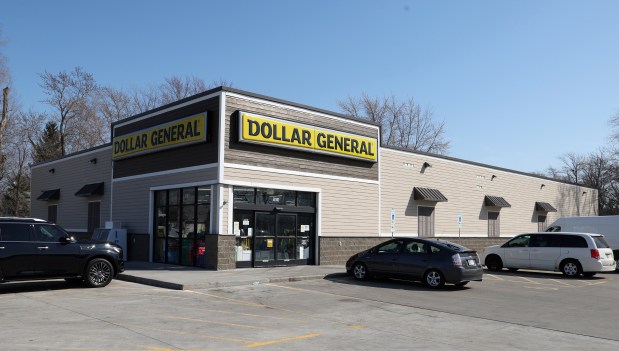 The Dollar General store in Lynwood, as well as a handful of other properties in the village, have received large back tax bills.(Terrence Antonio James/Chicago Tribune)