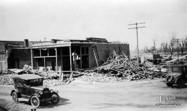 The DeSoto, Illinois, business district after the Tri-State Tornado tore through Indiana, Illinois, and Missouri in March 1925. (Jackson County Historical Society)