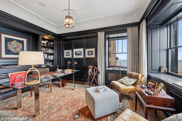 This five-bedroom, four-and-a-half bath home in the Gold Coast neighborhood recently went on the market for $3.2 million. (Petr Poliak/VHT)