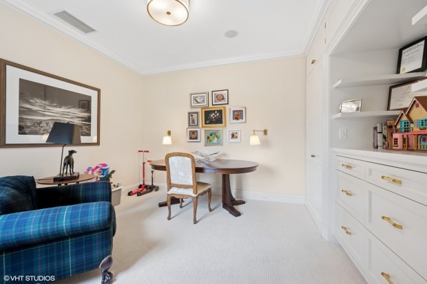 This five-bedroom, four-and-a-half bath home in the Gold Coast neighborhood recently went on the market for $3.2 million. (Petr Poliak/VHT)