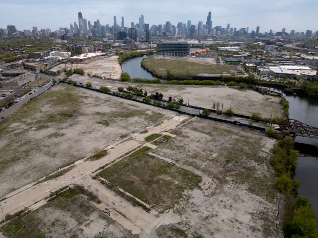 JDL Development is assessing the feasibility of buying the northern half of the 53-acre Lincoln Yards megadevelopment. (Stacey Wescott/Chicago Tribune)