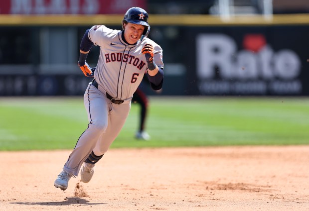 Astros center fielder Jake Meyers sprints around the bases en route to a two-run triple in the fourth inning against the White Sox on May 3, 2025, at Rate Field. (Chris Sweda/Chicago Tribune)
