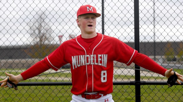 Mundelein's Caden Earing