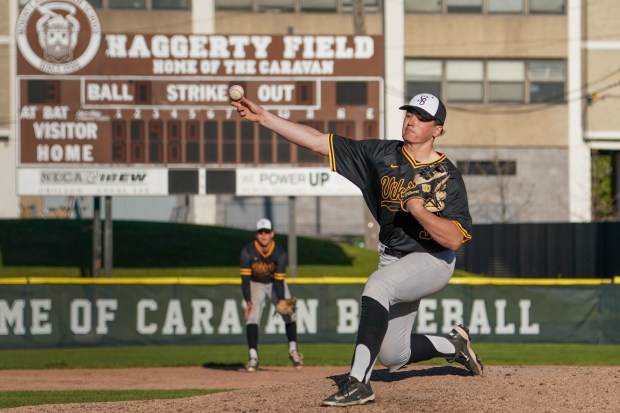 St.Laurence's Sean Popp throws a pitch against Mt.Carmel during a Chicago Catholic League conference game at Mt.Carmel High School in Chicago on Thursday, May 8, 2025. (Sean King / for The Daily Southtown)