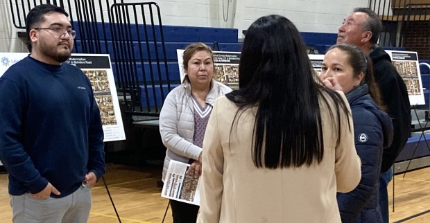 People talk about changes to Lewis Avenue at an open house. (Steve Sadin/For the Lake County News-Sun)
