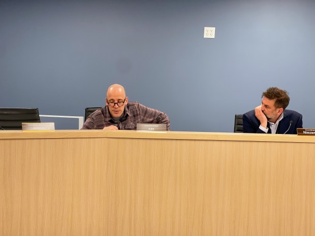 Evanston 3rd Ward City Councilmember Shawn Iles speaking in favor of Pastor Luke Harris' appointment to the Land Use Commission on May 12, 2025. To his right, 4th Ward City Councilmember Jonathan Nieuwsma. (Richard Requena/Pioneer Press)