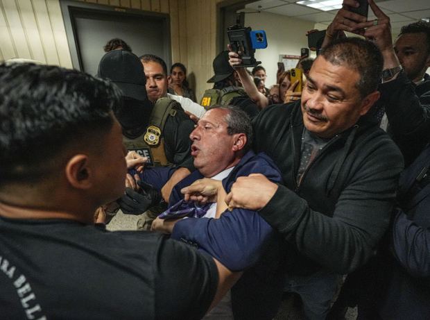 New York City mayoral candidate Brad Lander is arrested by ICE agents in Lower Manhattan on Tuesday, June 17, 2025. (Dean Moses / AMNY)