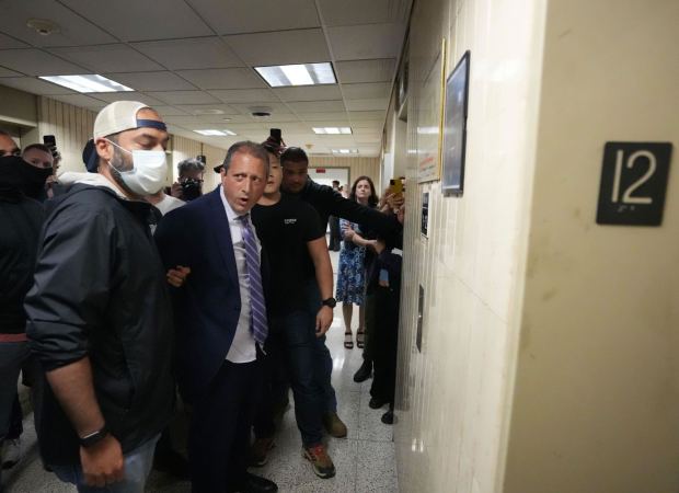New York City mayoral candidate Brad Lander is arrested by ICE agents in Lower Manhattan on Tuesday, June 17, 2025. (Dean Moses / AMNY)