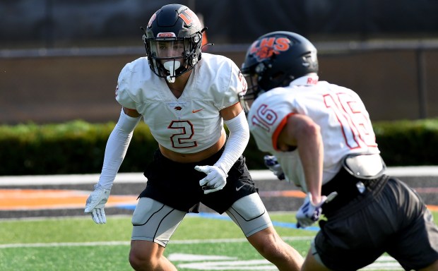 Libertyville's Mason Strader practices