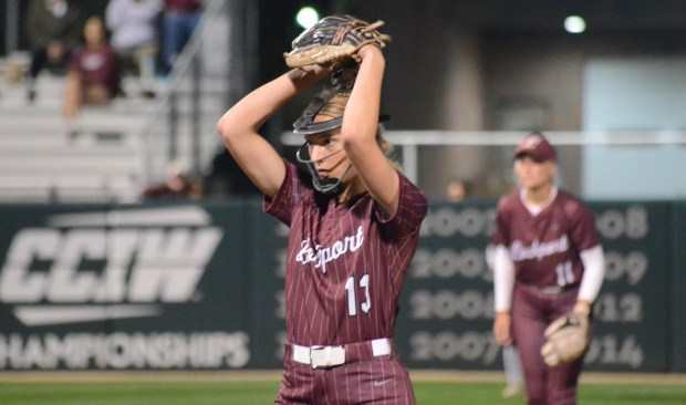 Lockport's Kelcie McGraw gets ready to deliver a pitch against Bradley-Bourbonnais in the Class 4A Illinois Wesleyan Supersectional on Monday, June 9, 2025. (Jeff Vorva / Daily Southtown)