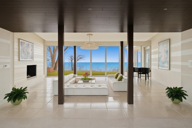 This nine-bedroom, eight-and-a-half bath home in Highland Park was recently listed for nearly $7 million. (Joe Compean/VHT)