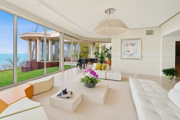 This nine-bedroom, eight-and-a-half bath home in Highland Park was recently listed for nearly $7 million. (Joe Compean/VHT)